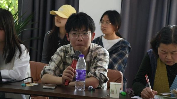 书香致远润初心 史圣精神励前行——江苏电子信息职业学院开展《史圣司马迁》精读沙龙