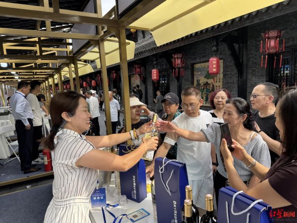 2026四川国际美酒博览会在绵竹开幕 研究报告：今年白酒行业整体处于存量博弈阶段
